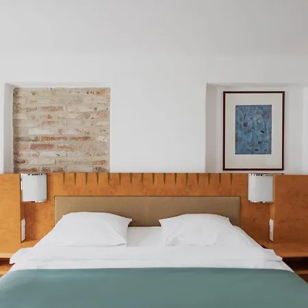 Cristallo Hotel 3*